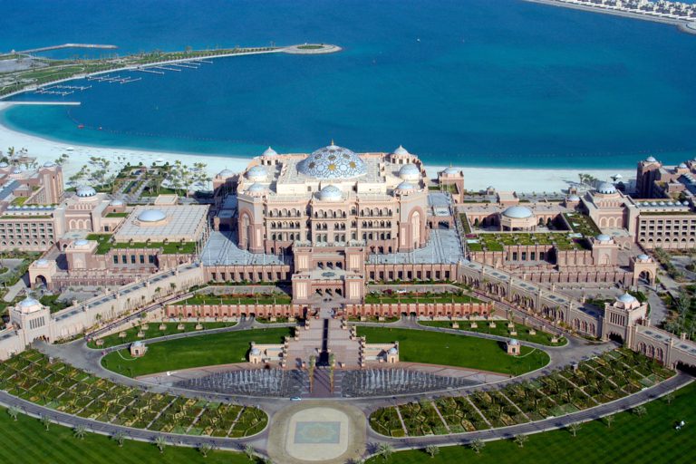 location_emirates palace nareel